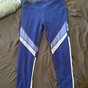 Fabletics 7/8 PowerHold Leggings